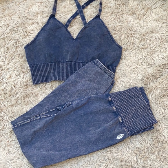 🌺free people good karma legging set in XL - Picture 2 of 15